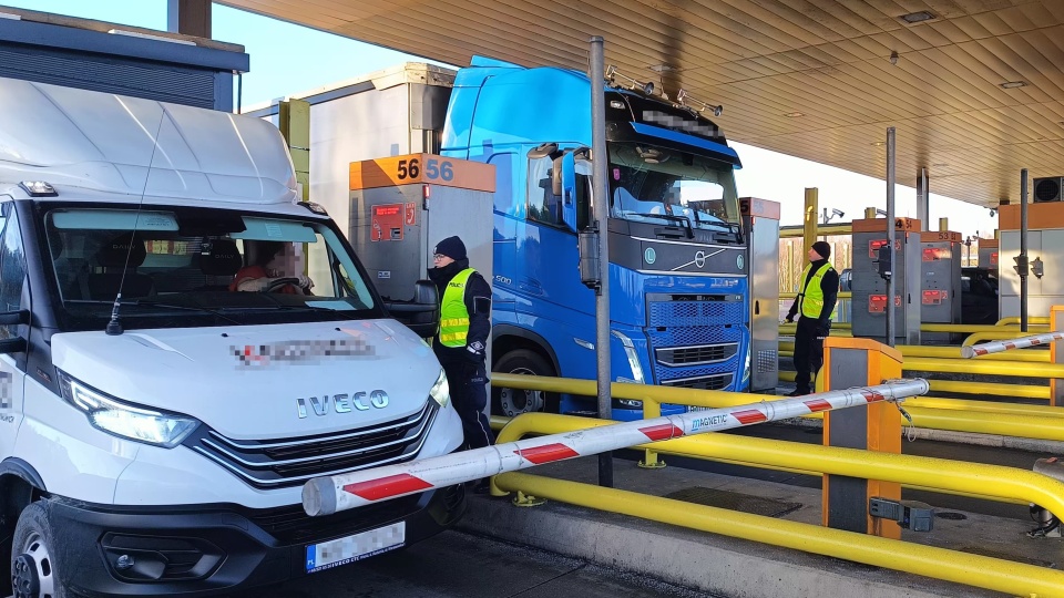 Policjanci z regionu kontrolowali zachowanie kierowców na autostradzie A1/fot: KMP w Toruniu