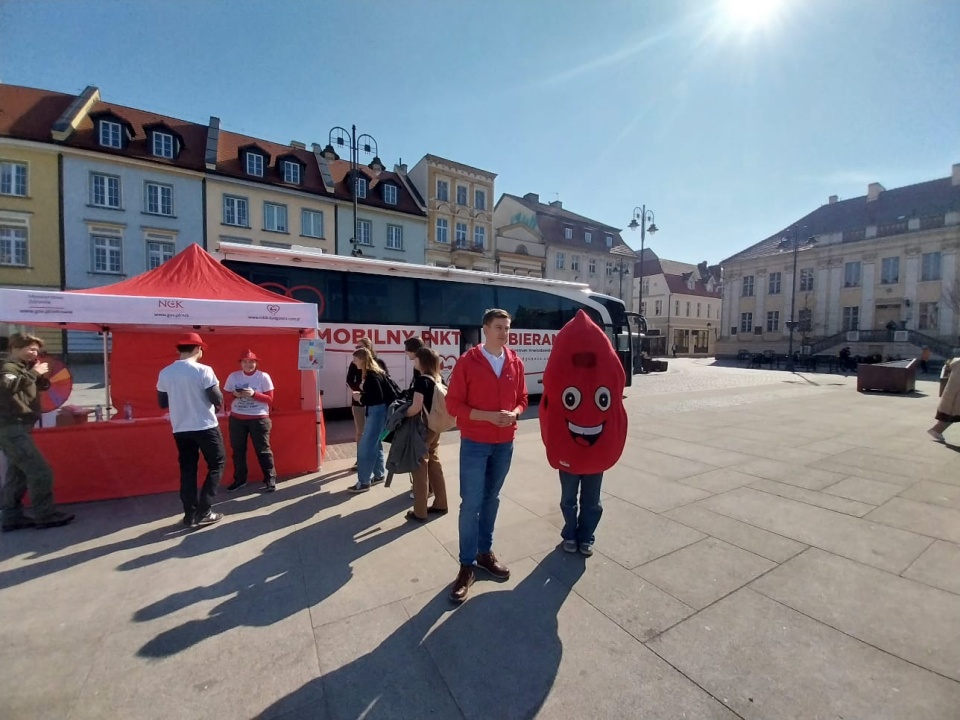 Tak wyglądała cała akcja na Starym Rynku w Bydgoszczy. / Fot. Jolanta Fischer